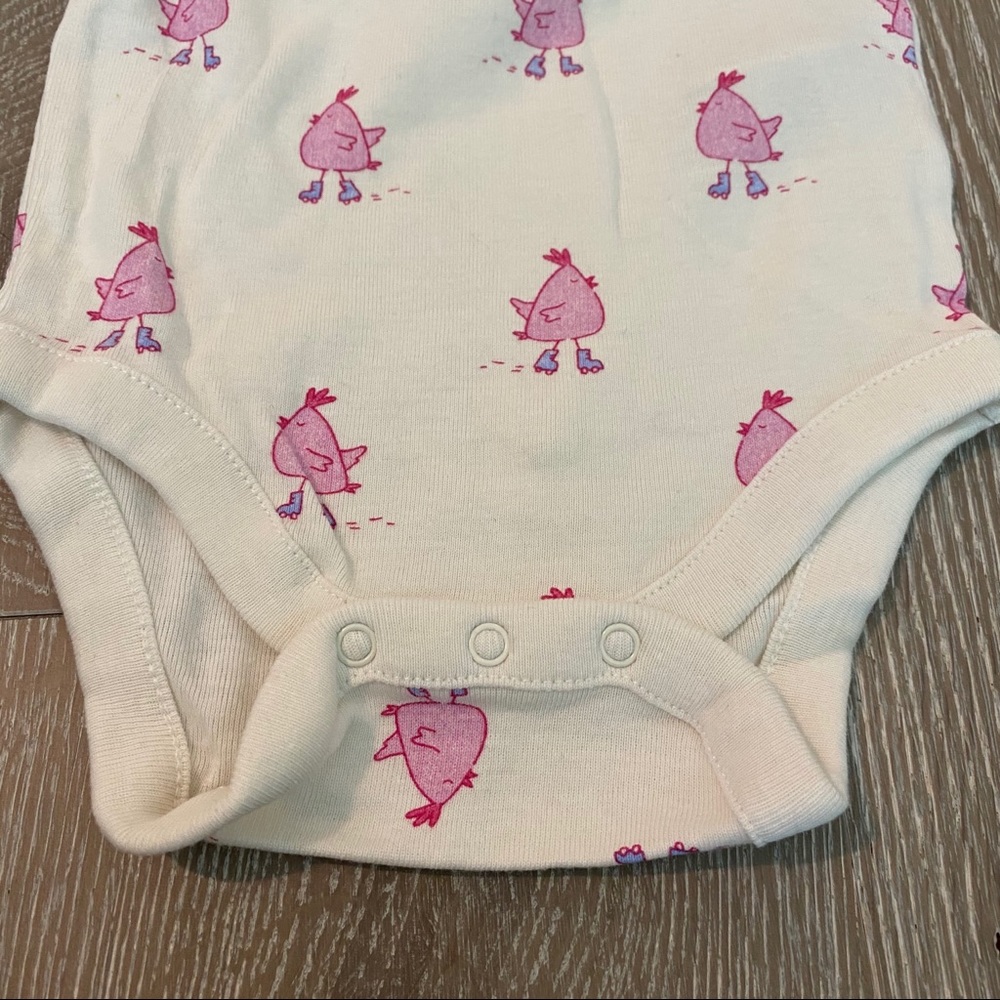 Baby GAP Girls Onesie, 0-3months - Picture 3 of 7